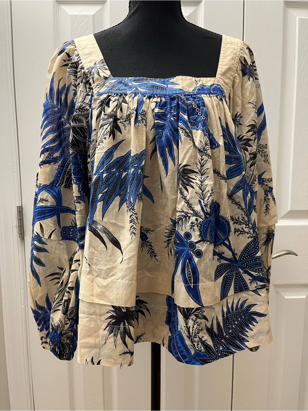 Banana Republic Petite Blue Floral Boho Blouse Sz MP Oversized Cotton TopEUC